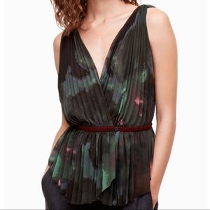 Wilfred by Aritzia Leron Sleeveless Blouse